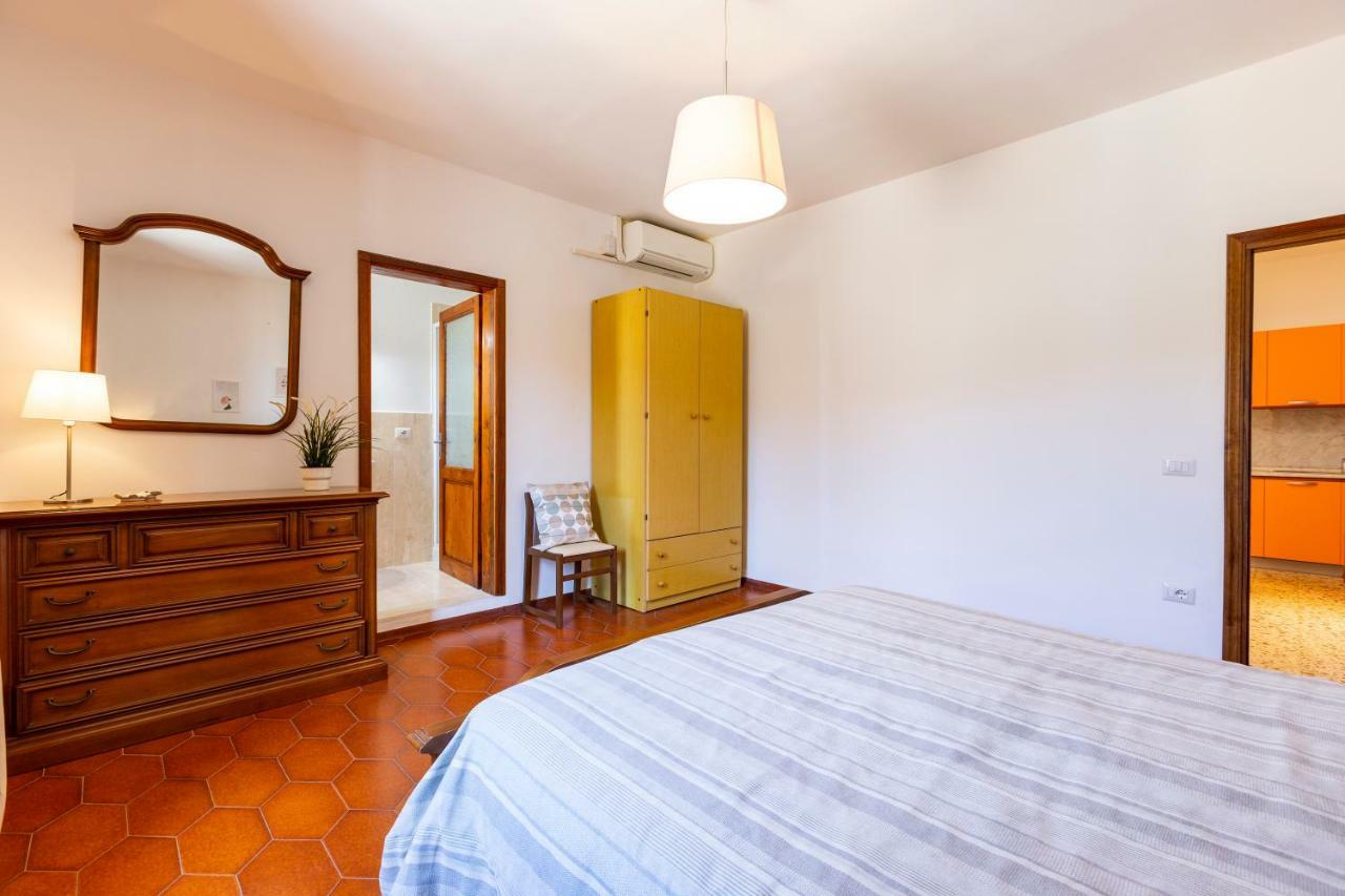 Appartement Casa Donatella à Montecchio  Extérieur photo