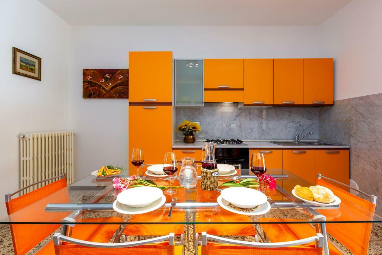 Appartement Casa Donatella à Montecchio  Extérieur photo