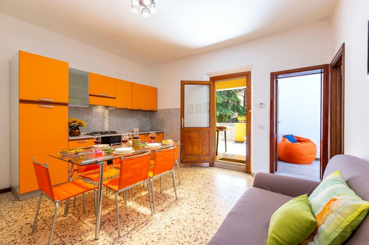 Appartement Casa Donatella à Montecchio  Extérieur photo